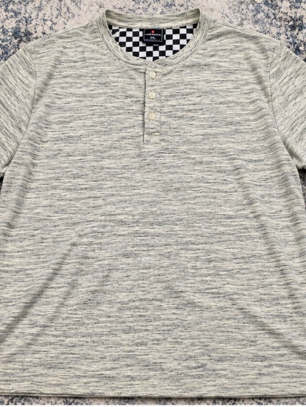 Airwalk Men's Heathered Gray Short Sleeve Henley Tee